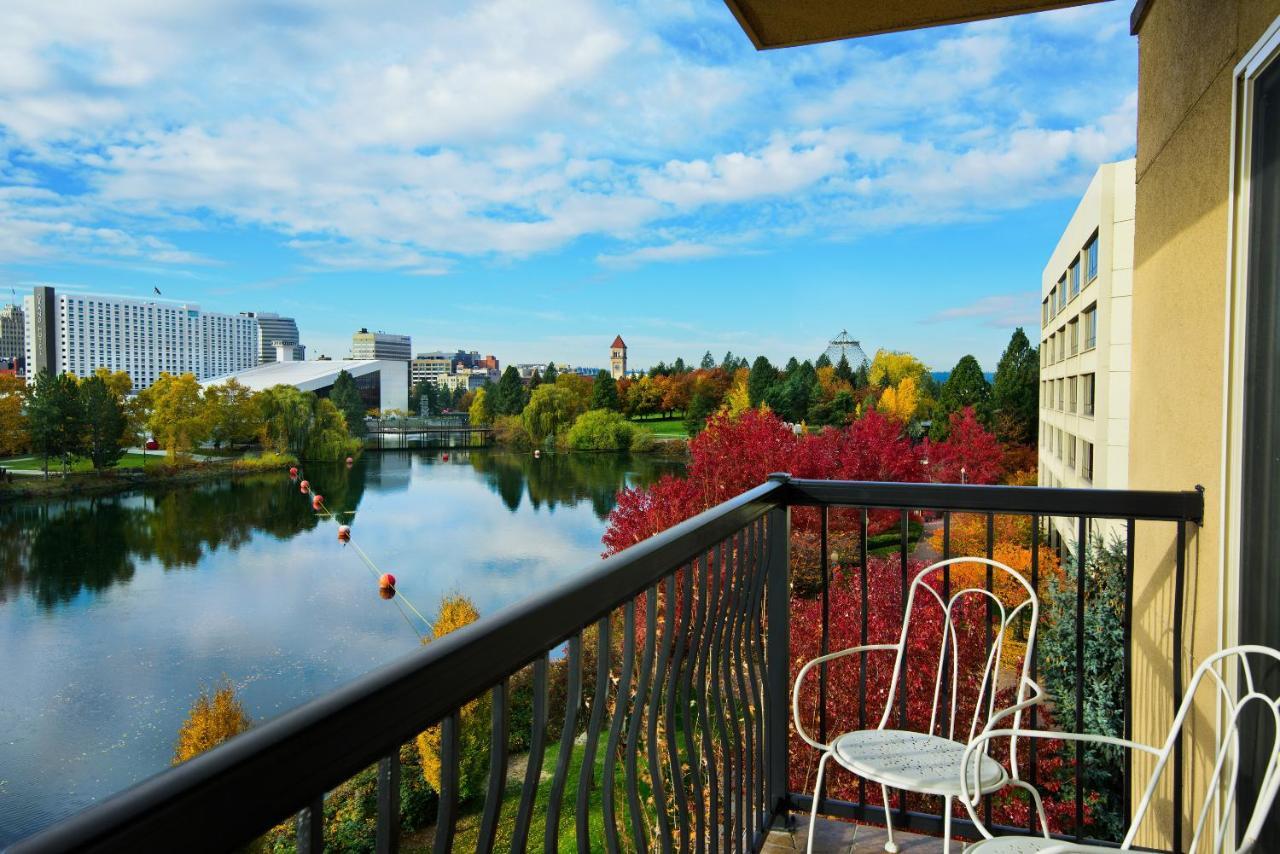 ออกซ์ฟอร์ด สวีท สโปแคน Hotel ภายนอก รูปภาพ